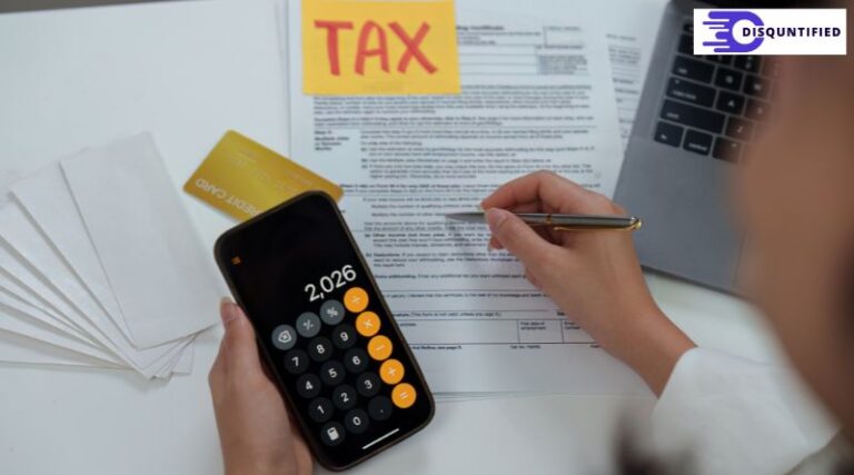 Year-End Bookkeeping: Organizing Your Small Business Finances for Tax Season
