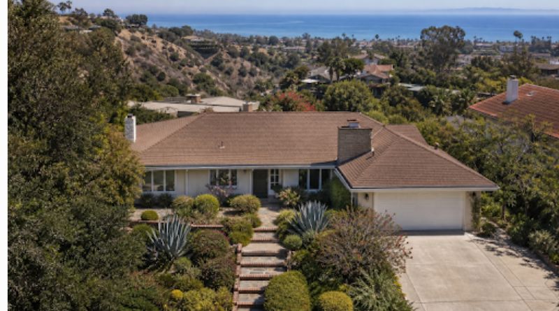 How Coastal Los Angeles Homeowners Can Prepare a Property for Sale After a Major Life Change in 2026